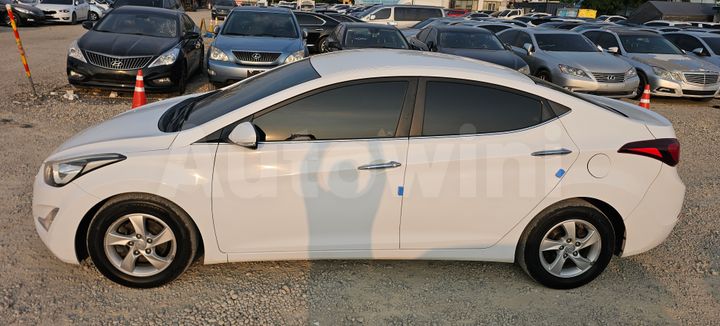 Hyundai Avante 2016 — 5