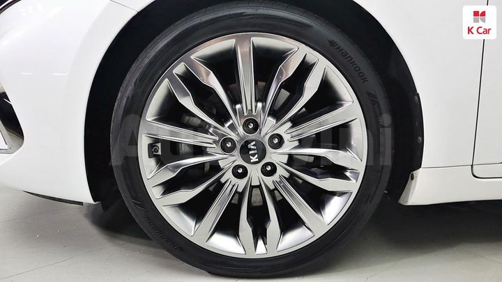 Kia K7 2020 — 5