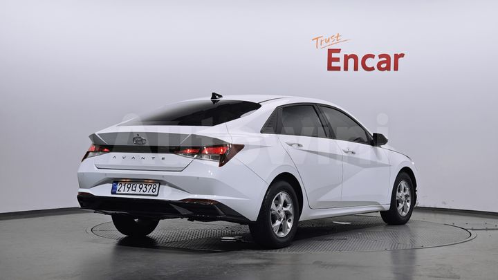 Hyundai Avante 2021 — 2