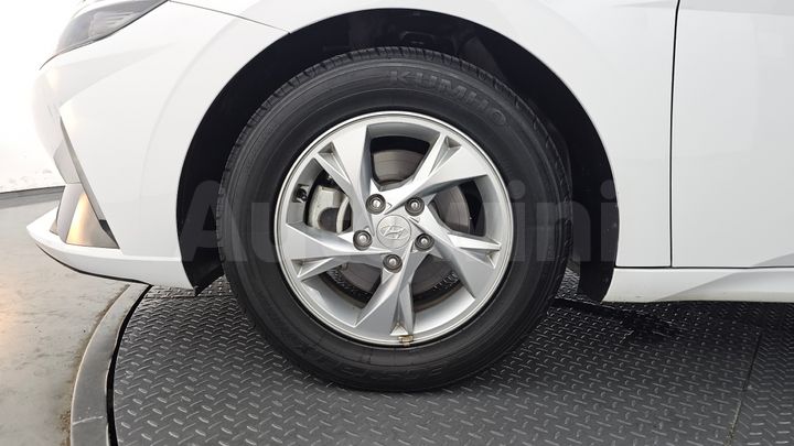 Hyundai Avante 2021 — 5