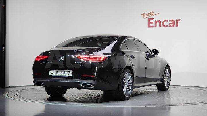Mercedes Benz CLS Class