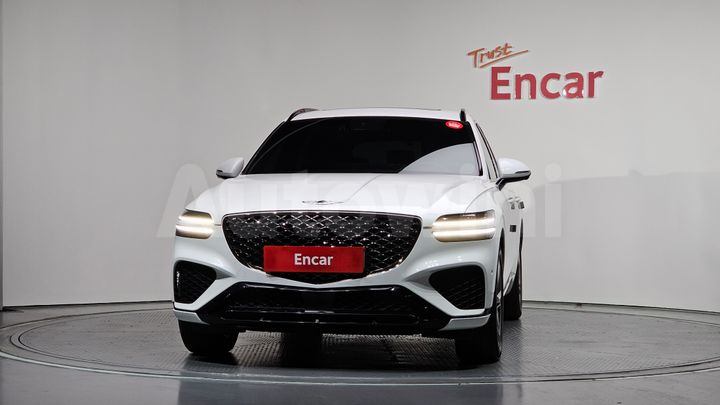 Genesis GV70 2021 — 3