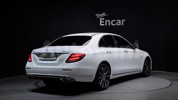 Mercedes-Benz E Class 2020 — 2