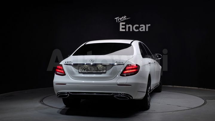 Mercedes-Benz E Class 2020 — 4