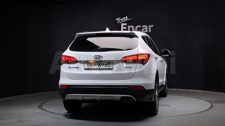 Hyundai SantaFe 2015 — 4