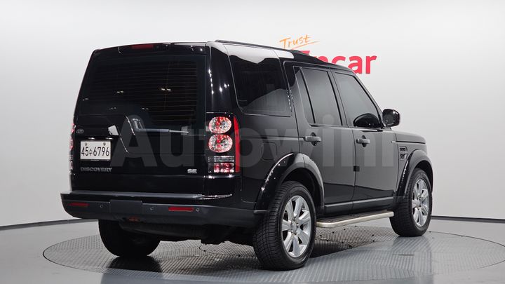 Land Rover Discovery 2015 — 2