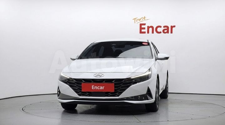 Hyundai Avante 2023 — 3