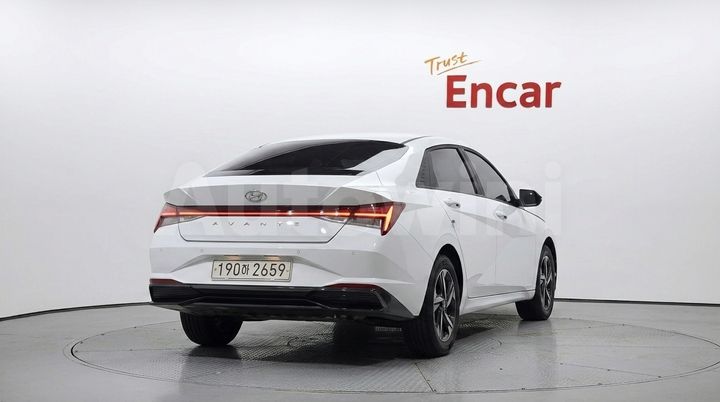 Hyundai Avante 2023 — 4