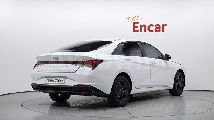 Hyundai Avante 2023 — 2