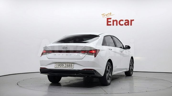 Hyundai Avante 2023 — 4