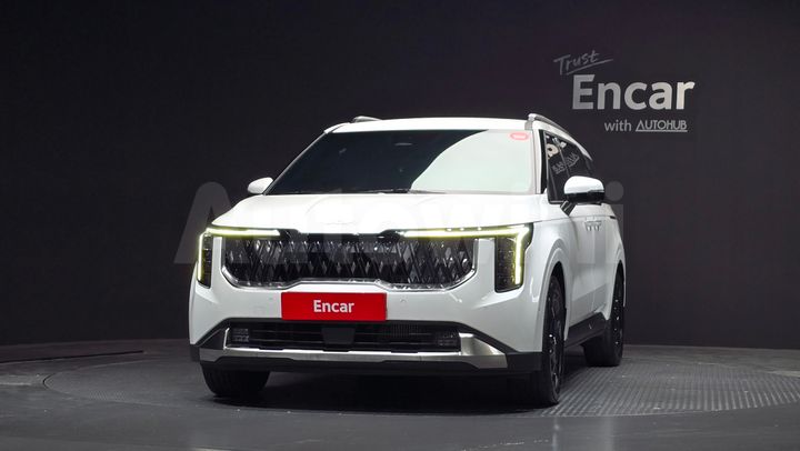 Kia Carnival 2025 — 3