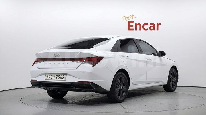Hyundai Avante 2023 — 2