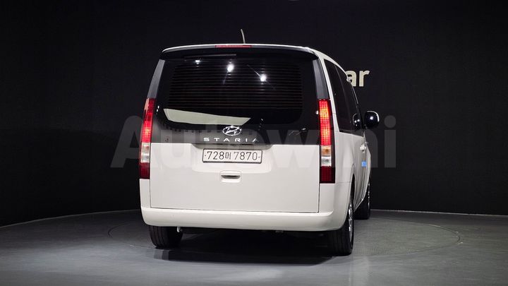 Hyundai Staria 2022 — 4