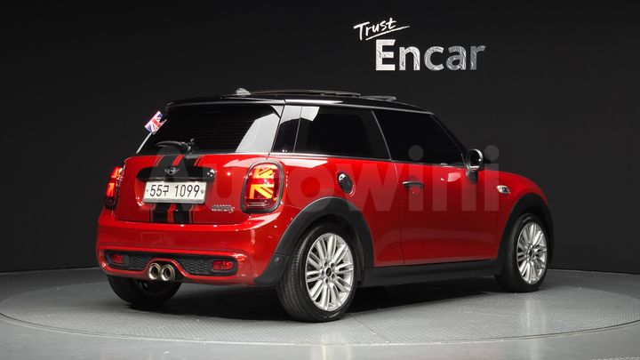 Mini Cooper 2016 — 2