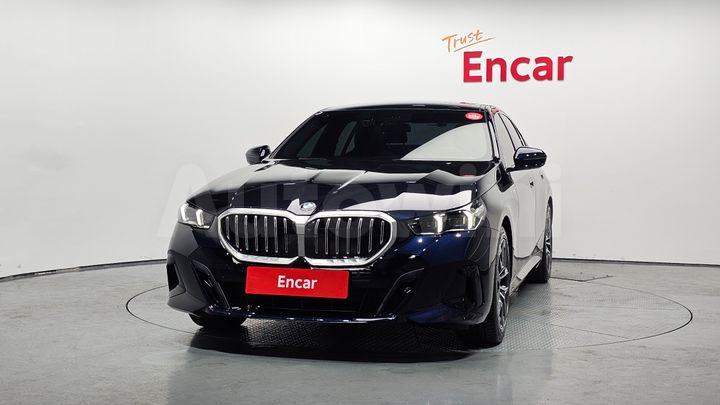 BMW 5 Series 2025 — 3