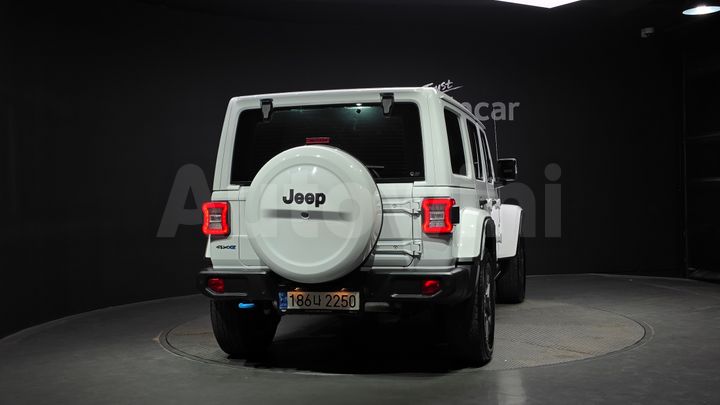 Jeep Wrangler 2022 — 3