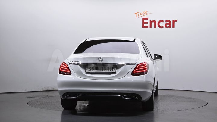 Mercedes-Benz C Class 2016 — 4