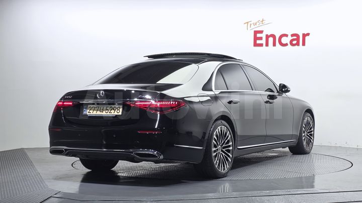 Mercedes Benz S Class 2022 — 2