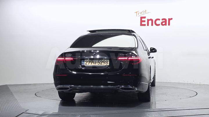 Mercedes Benz S Class 2022 — 4
