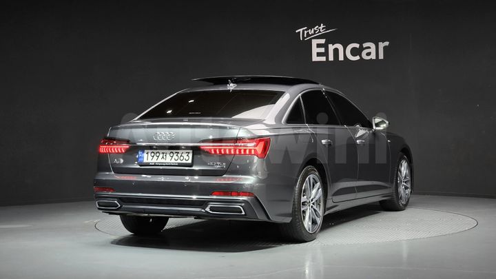 Audi A6 2022 — 2