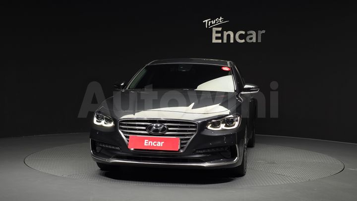 Hyundai Grandeur 2018 — 3