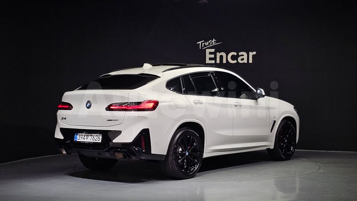 BMW X4 2025 — 2