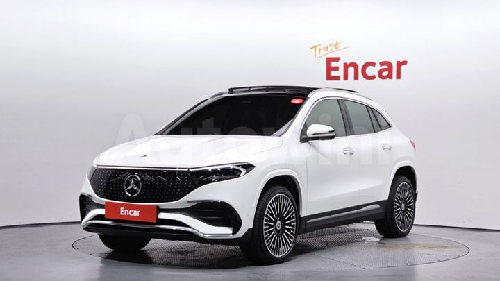 Mercedes Benz EQA