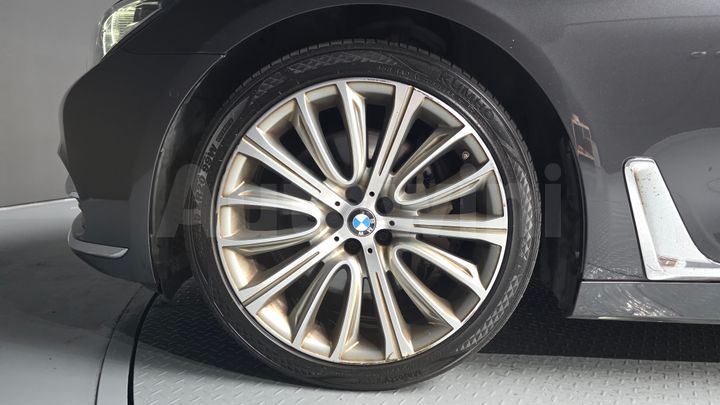 BMW 7 Series 2018 — 5