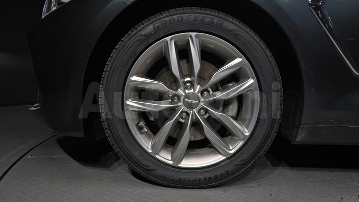 Genesis G70 2018 — 5