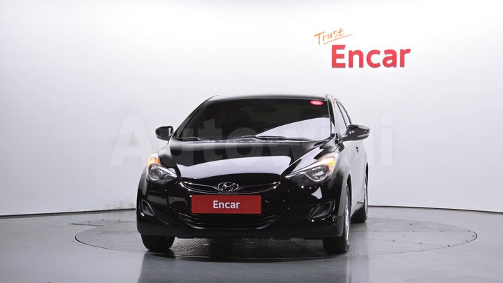 Hyundai Avante 2013 — 3