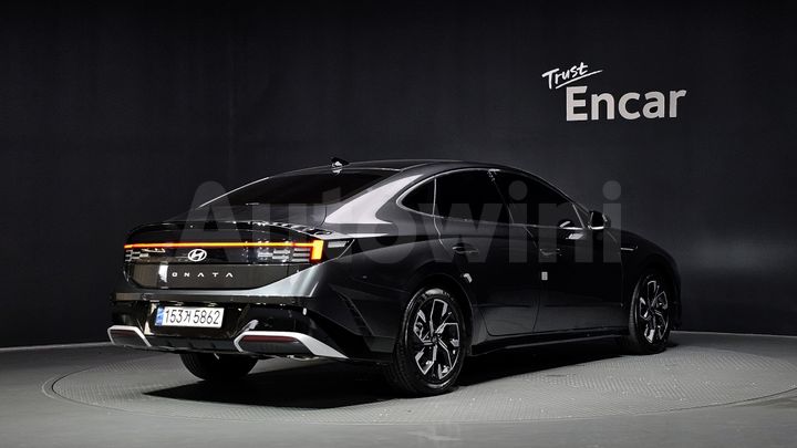 Hyundai Sonata 2024 — 2
