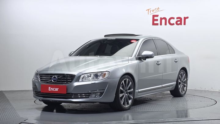 Volvo S80