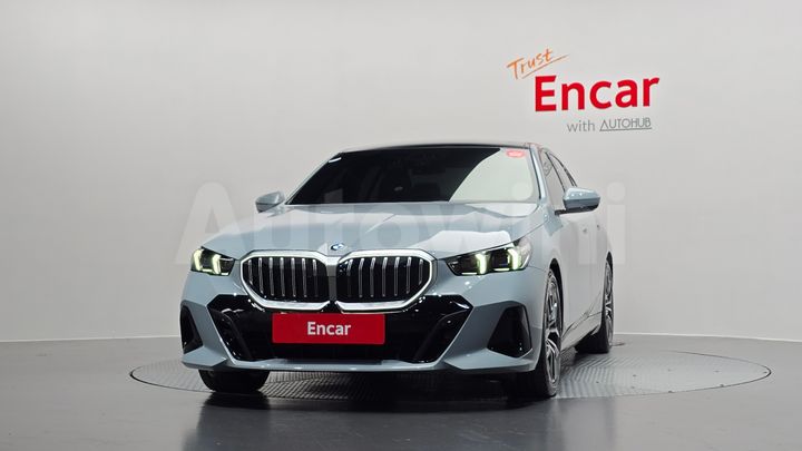 BMW 5 Series 2026 — 3
