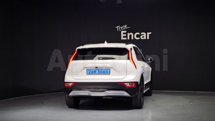 Kia Niro 2023 — 4