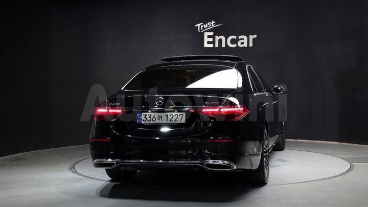 Mercedes Benz S Class 2022 — 4