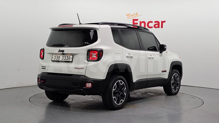 Jeep Renegade 2017 — 2