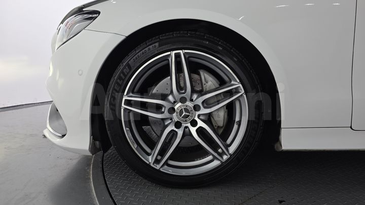 Mercedes-Benz E Class 2019 — 5