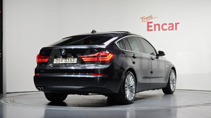 BMW 5 Series 2016 — 2