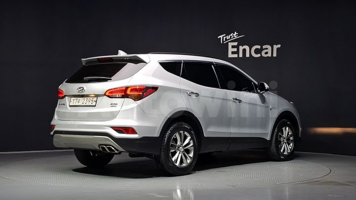 Hyundai SantaFe 2018 — 2