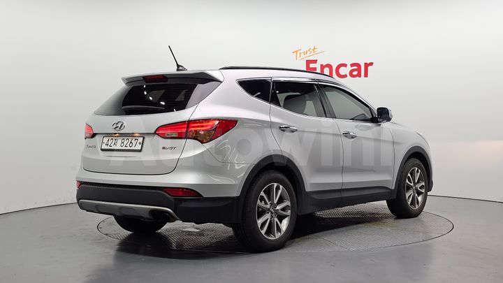 Hyundai SantaFe 2013 — 2