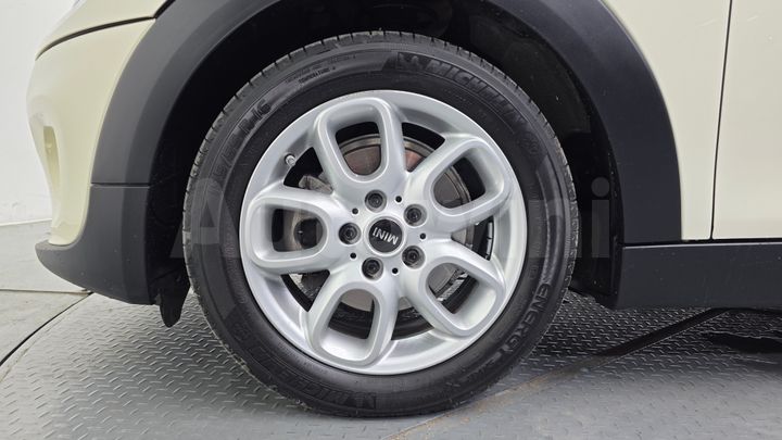 Mini Cooper 2019 — 5