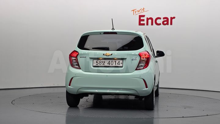 Chevrolet Spark 2018 — 4