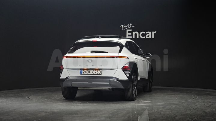 Hyundai Kona 2023 — 3