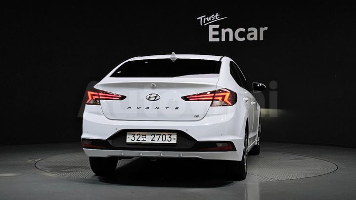 Hyundai Avante 2019 — 4