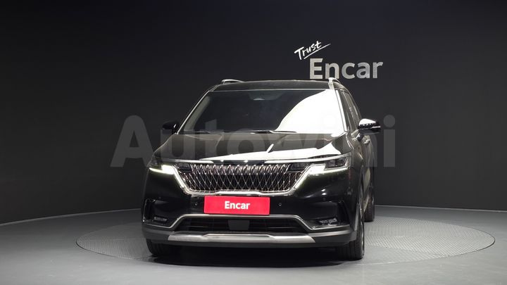 Kia Carnival 2023 — 3