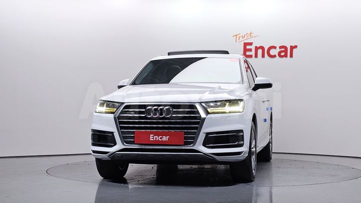 Audi Q7 2019 — 3