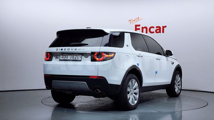 Land Rover Discovery Sport 2016 — 2