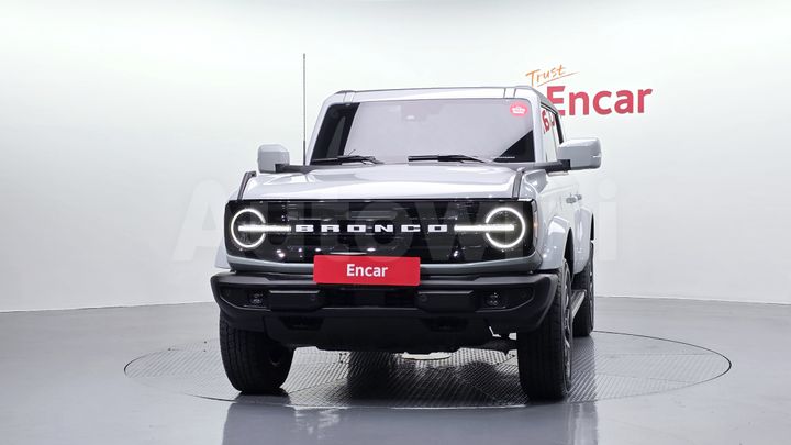 Ford Bronco 2024 — 3