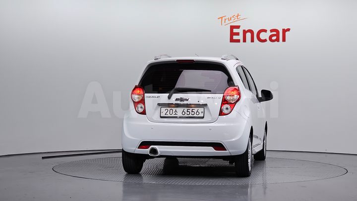 Chevrolet Spark 2014 — 4