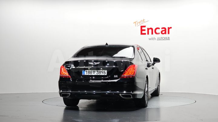 Genesis EQ900 2016 — 4